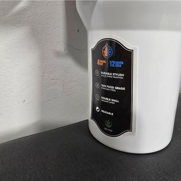 Dr. SEUSS the Grinch Christmas Stainless steel Tumbler, 40 Oz. Bundle of 2 - Picture 5 of 16